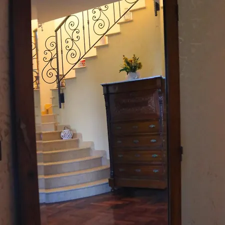 Albachiara לינה וארוחת בוקר לוצ'רה